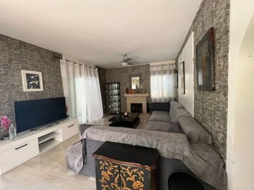 photo-2026-02-05-19-44-44