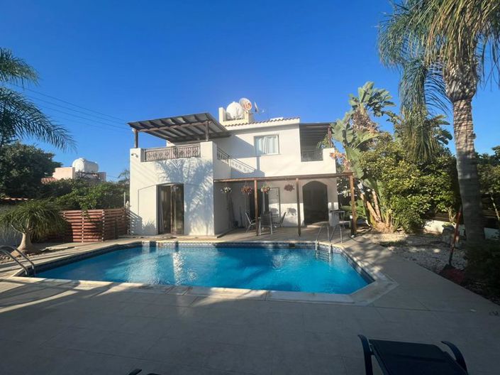 Image No.18-4 Bed Villa for sale