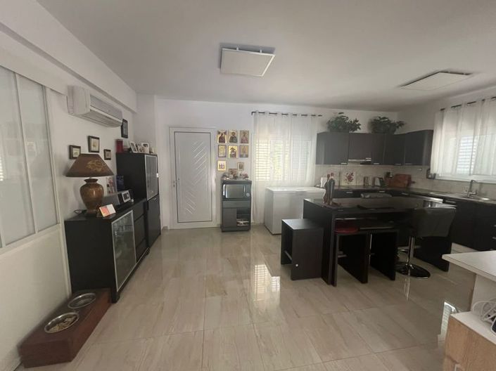 Image No.6-4 Bed Villa for sale