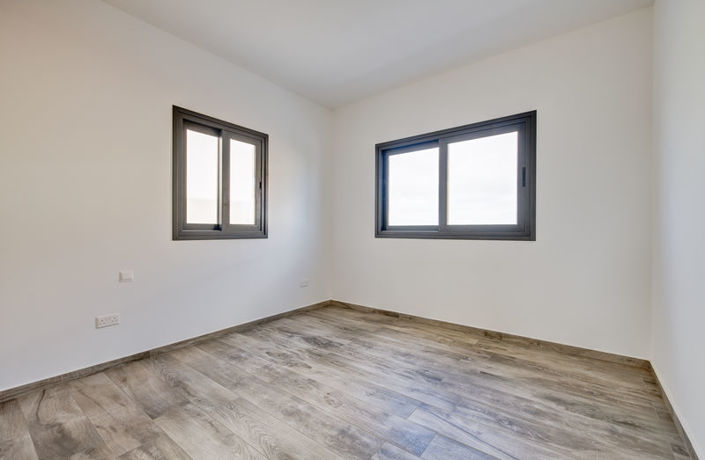 Image No.10-4 Bed Villa for sale