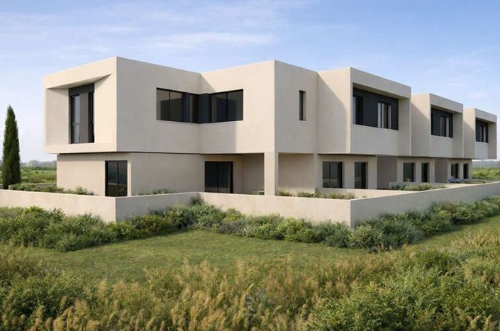 Image No.2-3 Bed Villa for sale