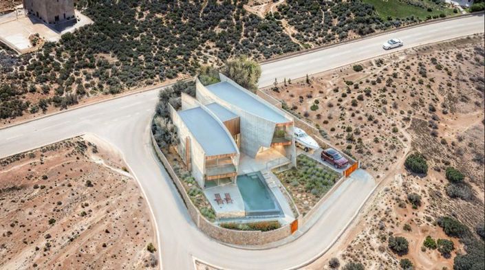 Image No.9-6 Bed Villa for sale