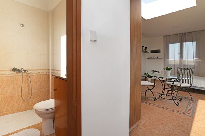 Image No.17-3 Bed Villa for sale