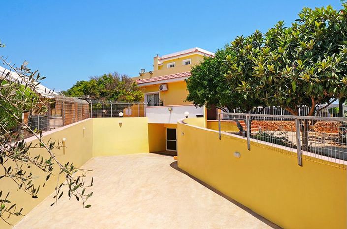 Image No.22-3 Bed Villa for sale