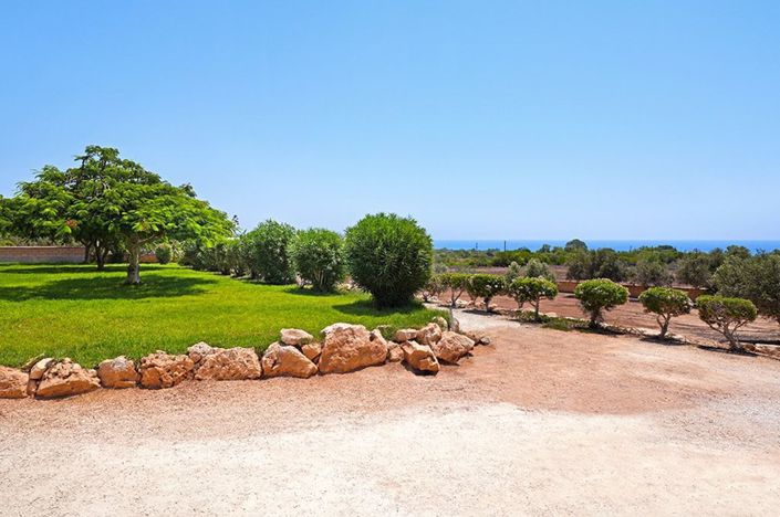 Image No.23-3 Bed Villa for sale