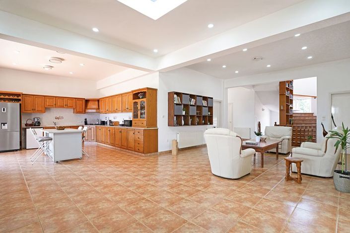 Image No.3-3 Bed Villa for sale