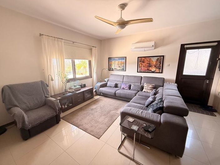 Image No.12-4 Bed Villa for sale