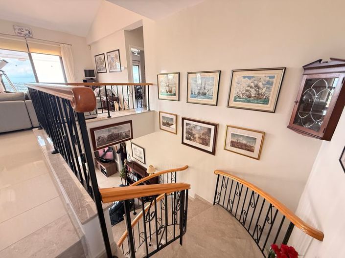 Image No.18-4 Bed Villa for sale