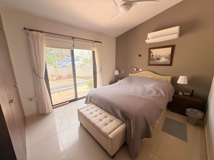 Image No.8-4 Bed Villa for sale