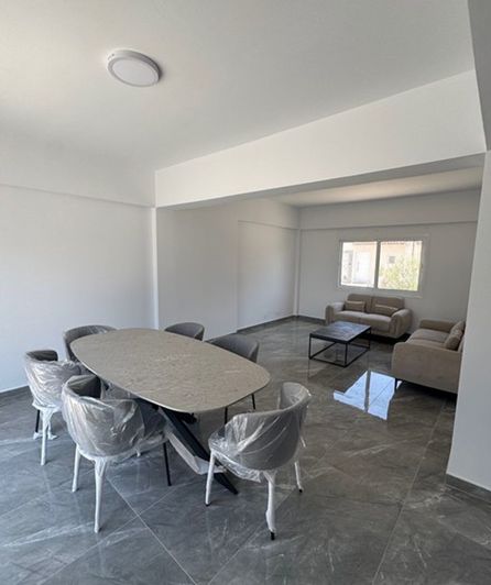 Image No.2-3 Bed Villa for sale