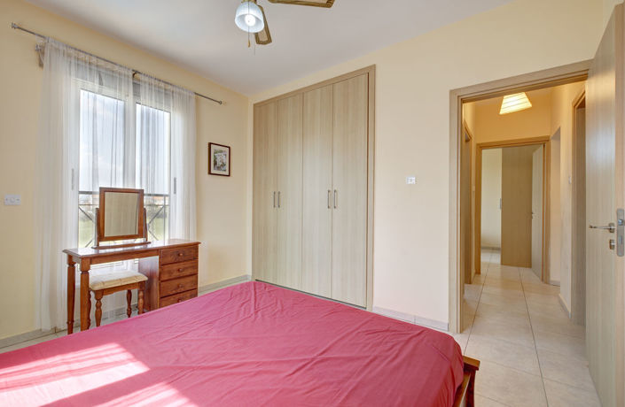 Image No.8-2 Bed Apartment for sale