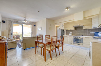 lounge-kitchen-dining-2