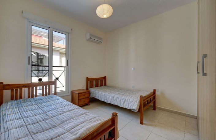 Image No.10-2 Bed Apartment for sale