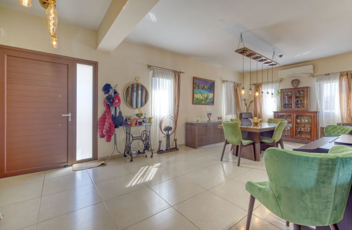 Image No.5-4 Bed Villa for sale