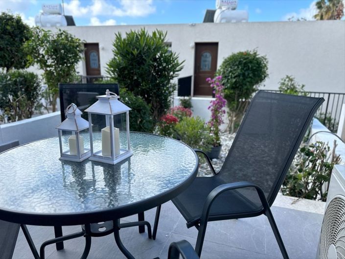 Image No.20-2 Bed Villa for sale