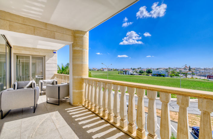 Image No.37-2 Bed Apartment for sale