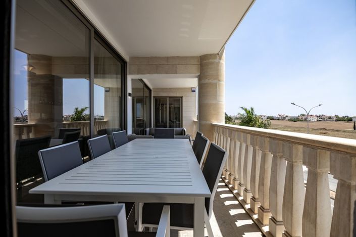 Image No.38-2 Bed Apartment for sale