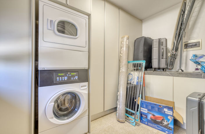 Image No.40-2 Bed Apartment for sale