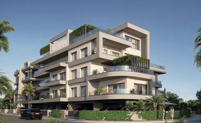 Image No.8-2 Bed Apartment for sale