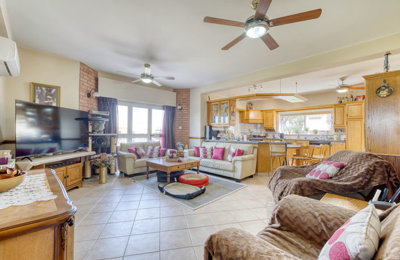 kitchen-dining-2nd-lounge-1