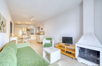 kitchen-lounge-dining-2