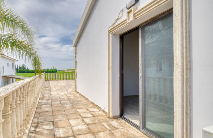 Image No.17-5 Bed Villa for sale