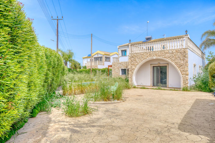 Image No.28-5 Bed Villa for sale