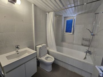 whatsapp-image-2026-04-15-at-153516