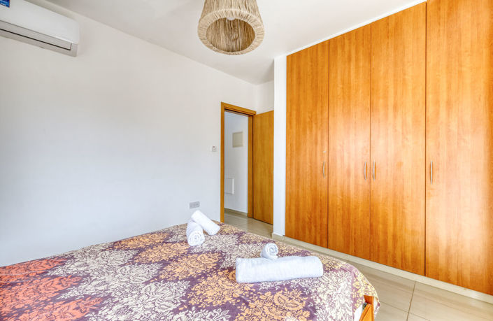 Image No.10-3 Bed Villa for sale