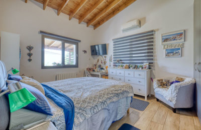 bedroom-1-2