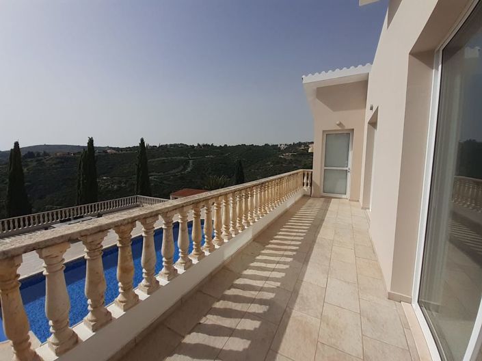 Image No.17-4 Bed Villa for sale
