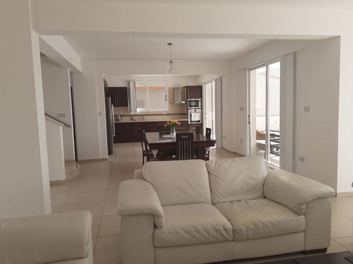 Image No.4-4 Bed Villa for sale