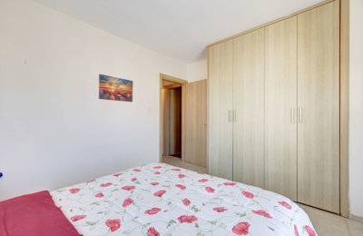 bedroom-1-2