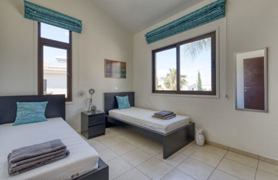 bedroom-2-2