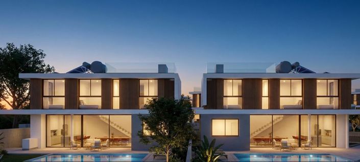 Image No.10-4 Bed Villa for sale