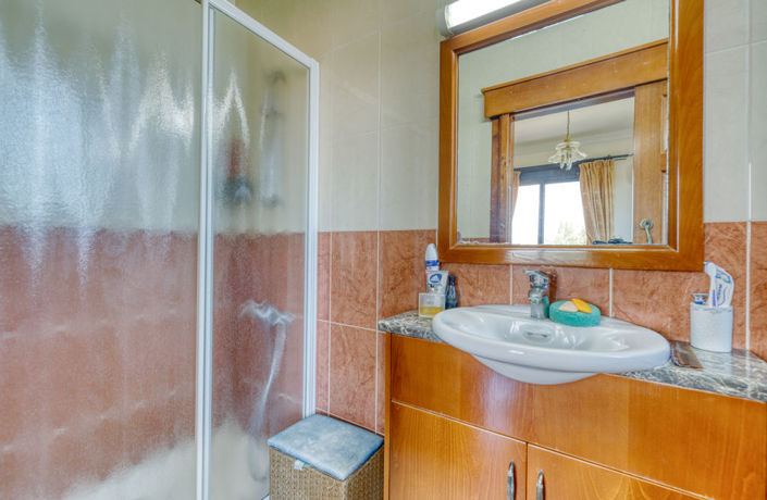 Image No.29-5 Bed Villa for sale