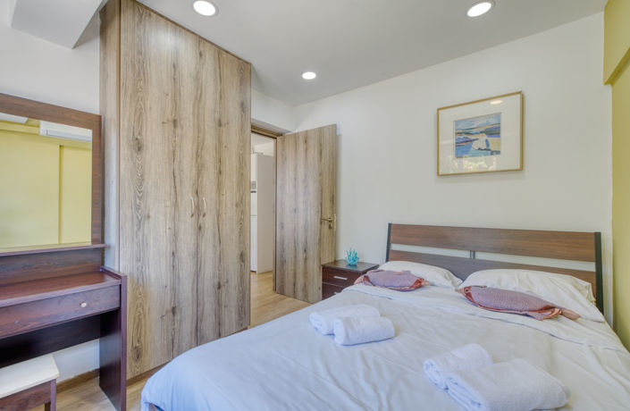 Image No.13-4 Bed Apartment for sale