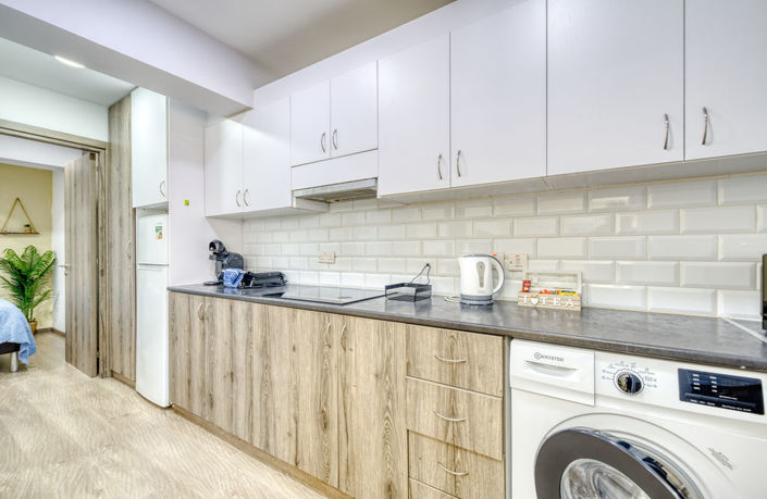 Image No.22-4 Bed Apartment for sale