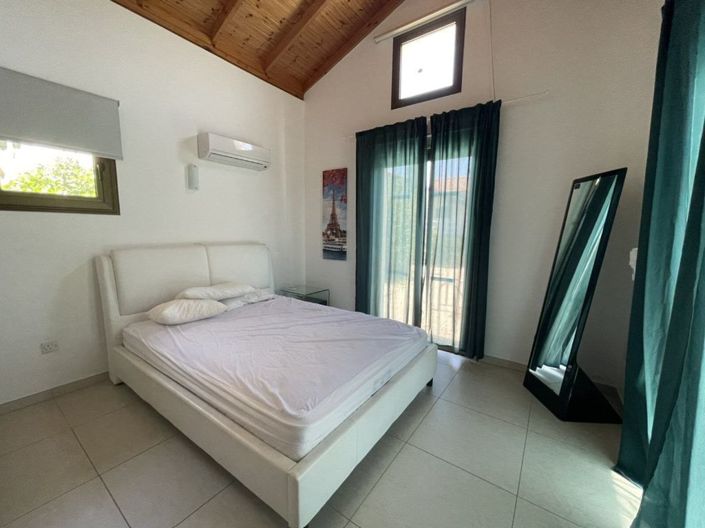 Image No.10-2 Bed Bungalow for sale
