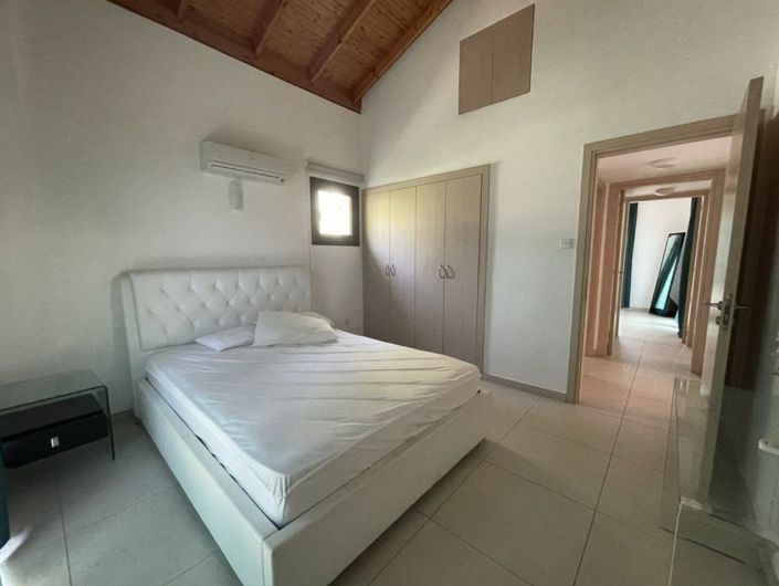 Image No.16-2 Bed Bungalow for sale