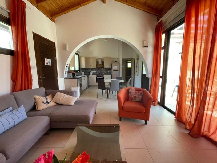 Image No.4-2 Bed Bungalow for sale