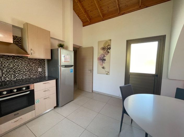 Image No.8-2 Bed Bungalow for sale