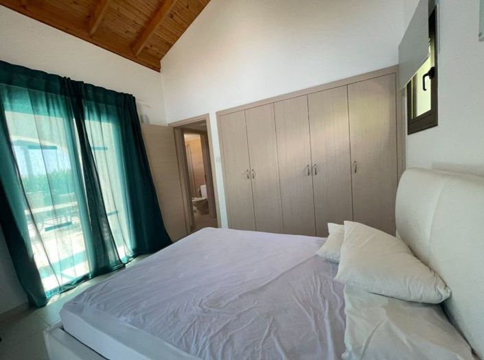 Image No.9-2 Bed Bungalow for sale