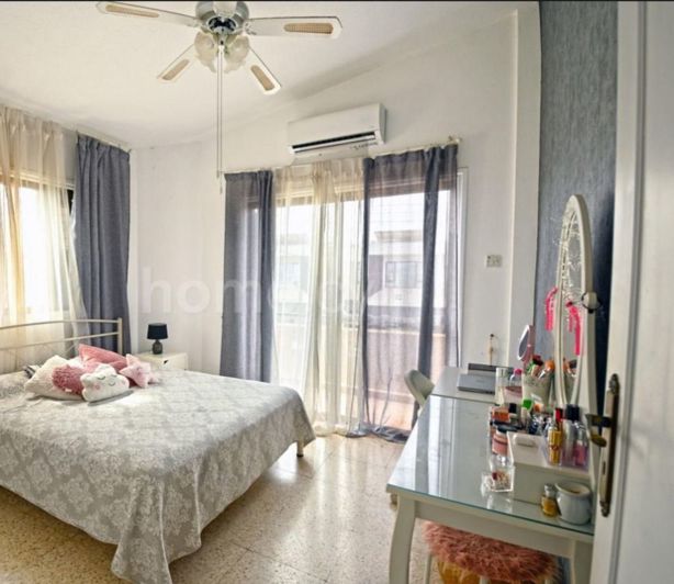 Image No.13-3 Bed Villa for sale