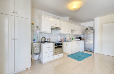 lounge-kitchen-dining-2