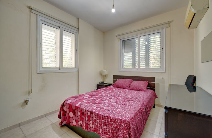 Image No.11-2 Bed Apartment for sale
