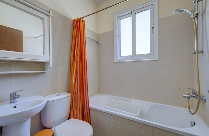 Image No.15-2 Bed Apartment for sale