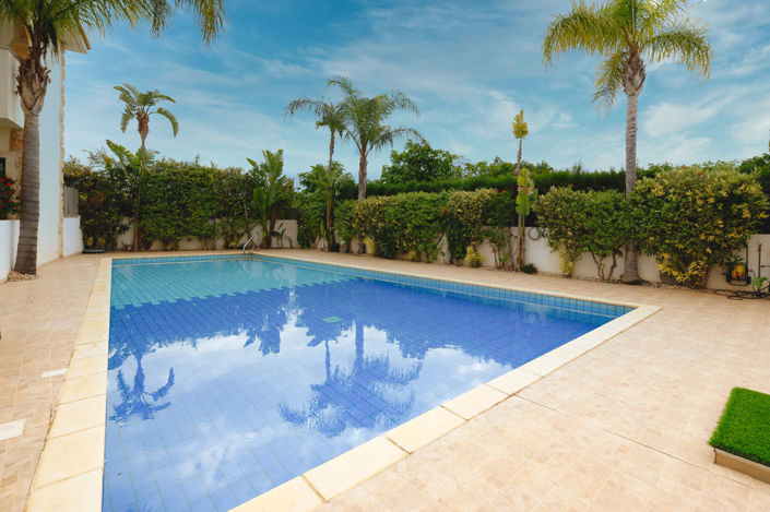 Image No.37-3 Bed Villa for sale