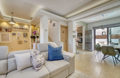 kitchen-lounge-dining-1