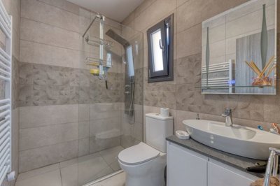 bedroom-1-ensuite